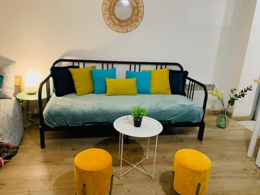 Cocooning Modern Design Studio Avesnes-sur-Helpe Exterior foto