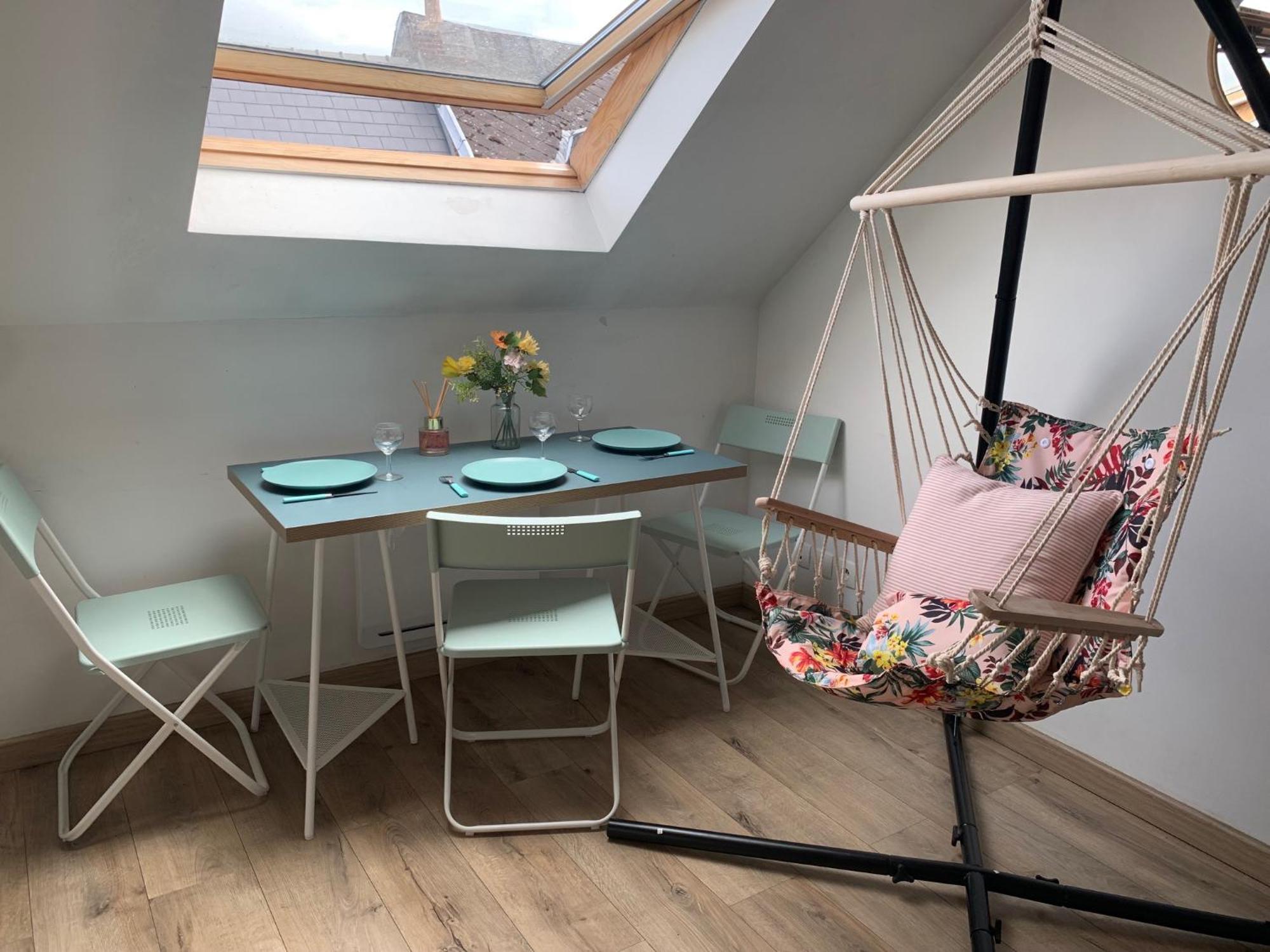 Cocooning Modern Design Studio Avesnes-sur-Helpe Exterior foto